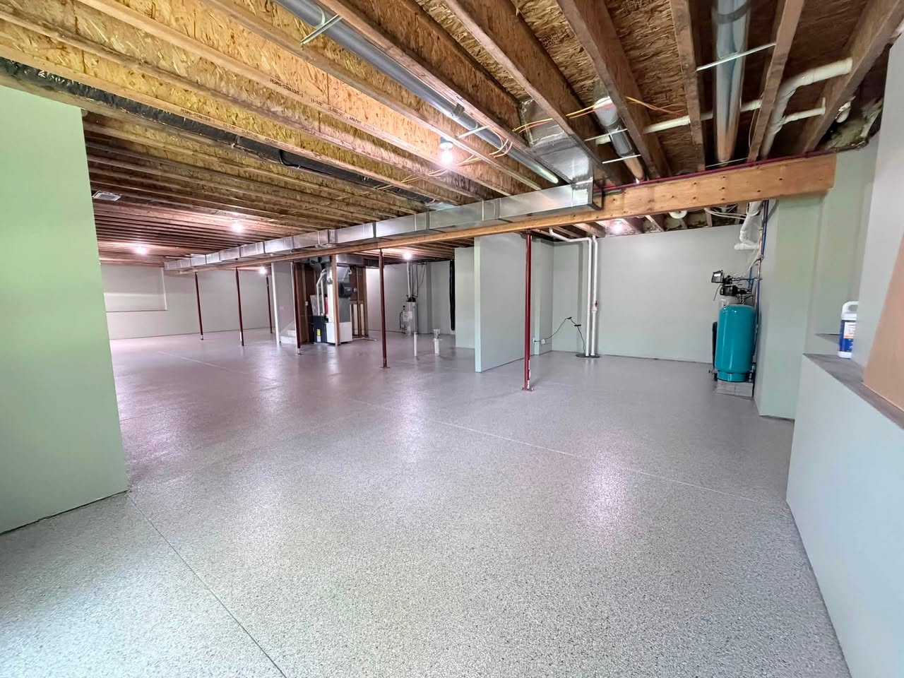 Flake epoxy basement floor coating Hopkinsville AZ